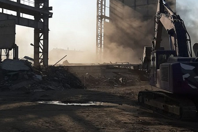 Демонтаж выведенного из эксплуатации цеха на территории ГОЗ «Обуховский завод»